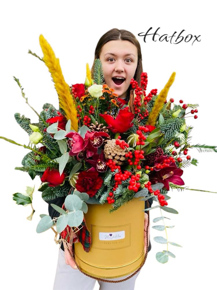 christmas-hatbox--arrangement